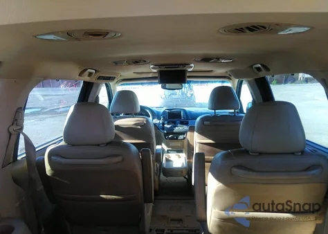 2007 Honda Odyssey Touring z USA, uszkodzony, nr VIN 5FNRL38857B064220